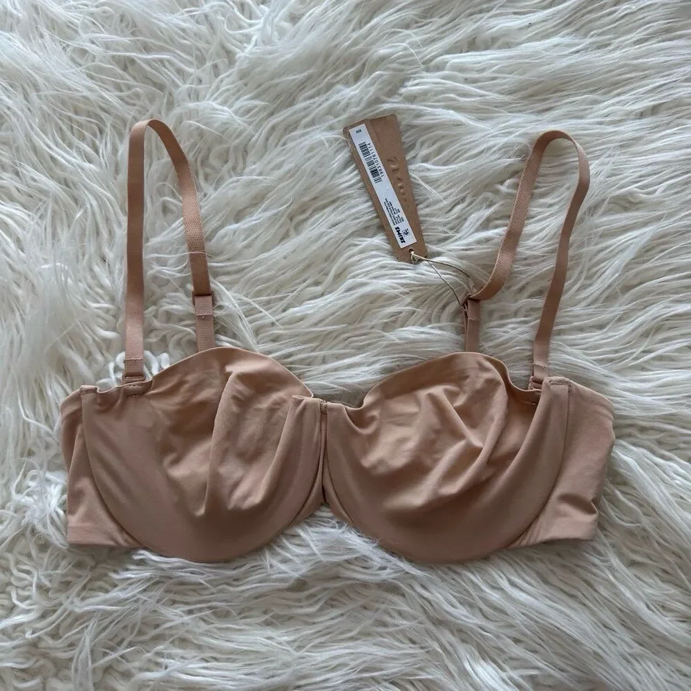 Skims Smoothing Intimates Strapless Bra Clay Size 36B - Picture 1 of 7
